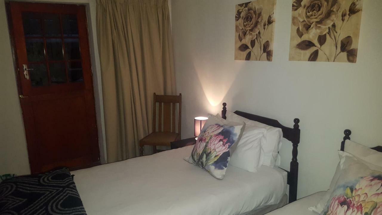 Flower'S Halt Graaff Reinet Bagian luar foto